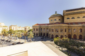 Palermo Blu - Palazzo Massimo, Palermo